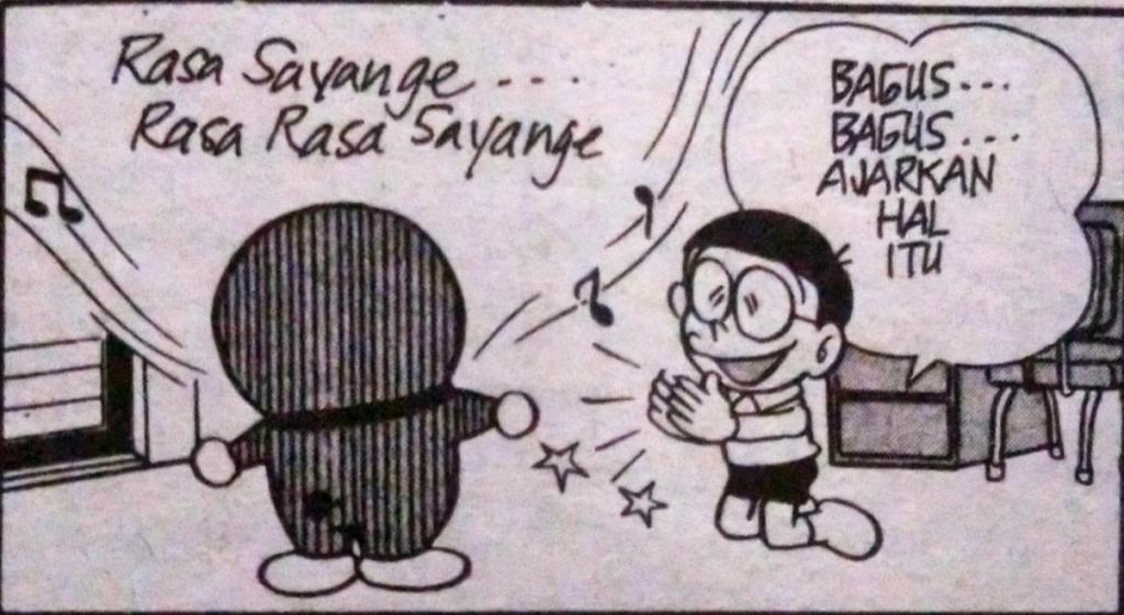 Doraemon menyanyikan lagu Rasa Sayange dengan mulut tertutup.